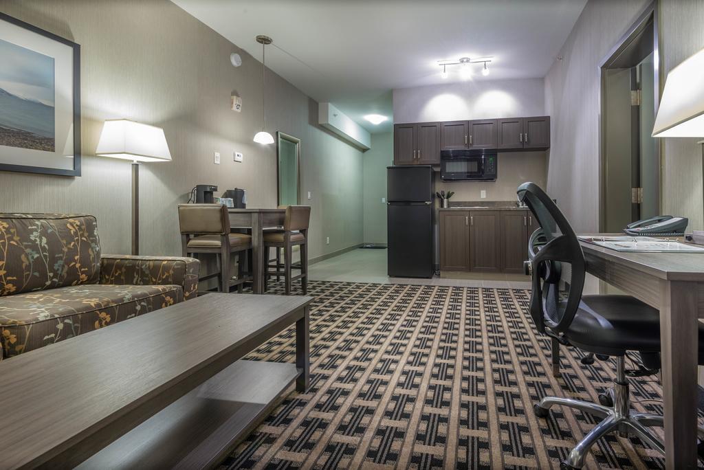 Timber Ridge Inn And Suites Fox Creek Quarto foto