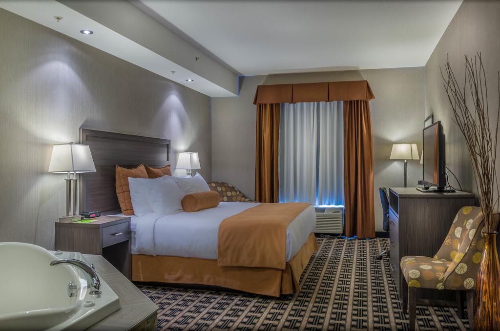Timber Ridge Inn And Suites Fox Creek Quarto foto