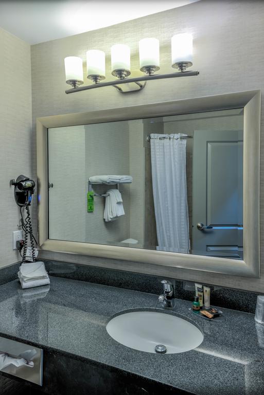 Timber Ridge Inn And Suites Fox Creek Quarto foto